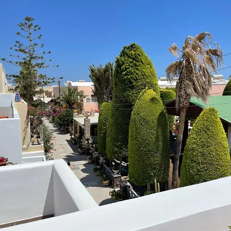 Leonidas Hotel apartamentowy