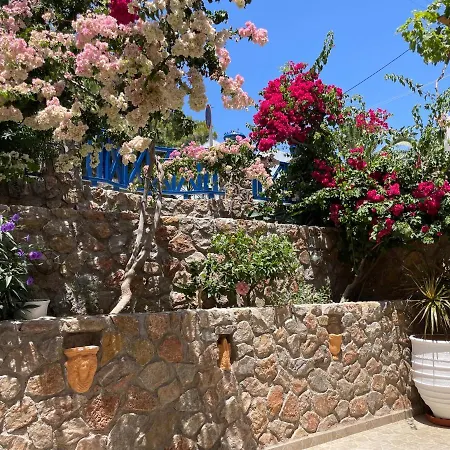 Leonidas Hotel apartamentowy