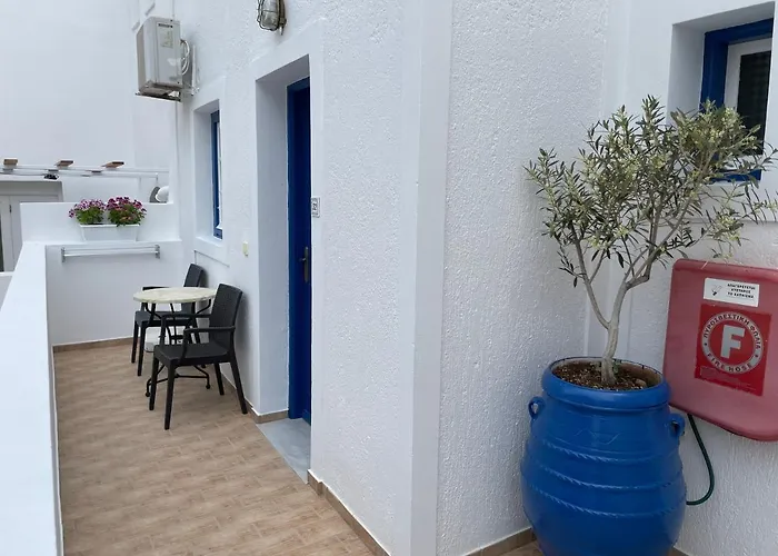 Leonidas 아파트호텔 Kamári