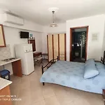 Leonidas 3*